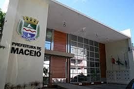 Imagem Servidores públicos de Maceió param atividades contra projetos de lei