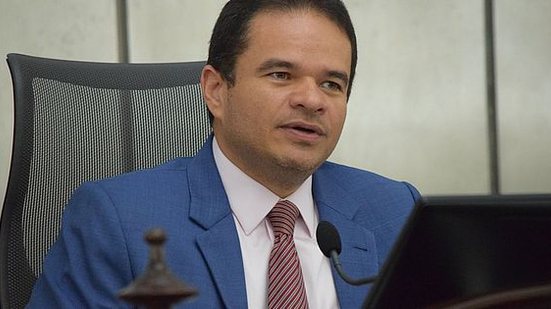 Imagem Marcelo Victor assume interinamente o Governo de Alagoas