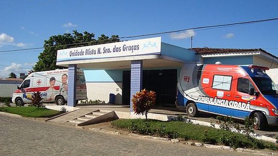 Mulher e filha foram socorridas ao hospital da cidade | Foto: Reprodução / Internet