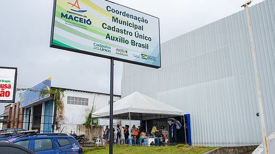 Contratados atuarão em equipamentos da Semdes. | Foto: Secom Maceió