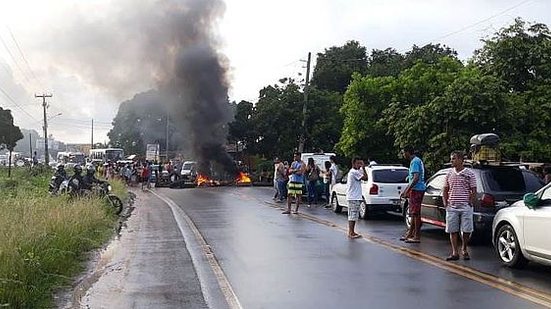 Bloqueio deixou o trânsito lento na região | Cortesia ao TNH1