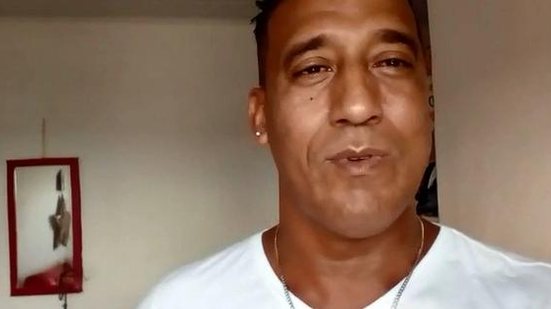 Imagem Ex-goleiro Hudson desmente prisão: 'Curtindo o Natal com a família'; veja vídeo