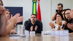 Imagem Governador apresenta dados do Ideb 2023 e comemora melhor resultado da história de Alagoas