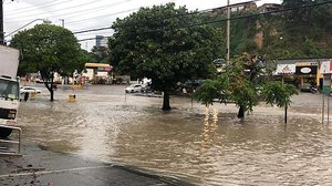 Pontos de alagamento foram registrados em Maceió | TNH1 / Henrique Pereira