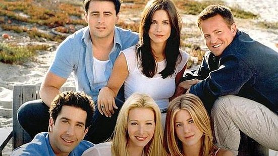 O elenco de Friends. Acima: Matt LeBlanc (à esq.), Courteney Cox (centro) e Matthew Perry (à direita). Embaixo: David Schwimmer, Lisa Kudrow e Jennifer Aniston | Divulgação