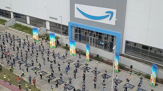 Imagem Amazon anuncia nova rodada de demissões e corta 9 mil vagas