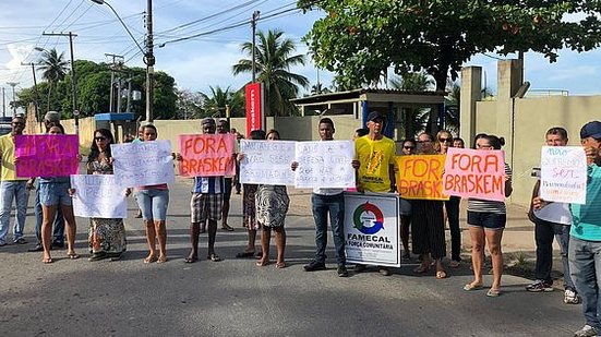 Protesto foi realizado nesta manhã | TV Pajuçara / Henrique Pereira