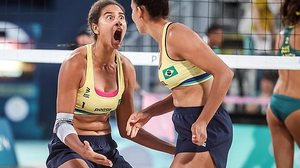 2024.08.08 - Jogos Olímpicos Paris 2024 - Vôlei de Praia feminino - A dupla brasileira Ana Patrícia e Duda em duelo contra as australianas Mariafe e Clancy pela semifinal | Gaspar Nóbrega / COB