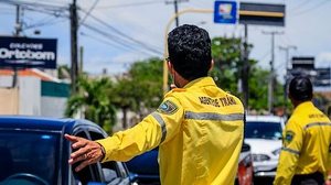 Imagem Avenida de Santa Amélia segue com bloqueio e linhas de ônibus têm alterações