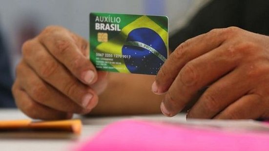 Calendário de pagamento do Programa Auxílio Brasil, do mês de novembro, será iniciado para os beneficiários com Número de Identificação Social (NIS) terminado em 1 | Foto: Julio Dutra/Min Cidadania