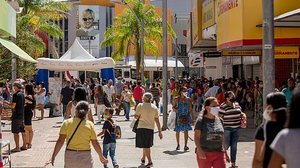 As famílias recorreram mais ao crédito para sustentar o consumo | Foto: Arquivo TNH1 / Itawi Albuquerque