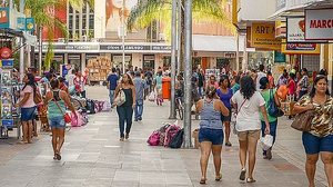 A Aliança Comercial informou que as lojas do Centro de Maceió vão funcionar em horário especial das 8h às 16h | Itawi Albuquerque / TNH1