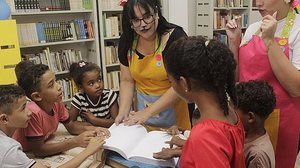 Imagem “Biblioteca na Praia” leva atividades gratuitas para a orla de Maceió no dia 30 de abril