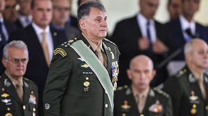 Imagem Comandante defende exclusão de militares da reforma da Previdência