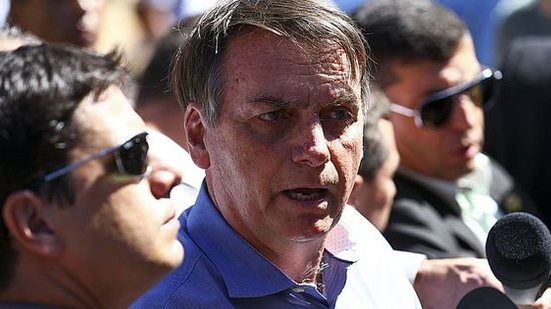 Imagem Bolsonaro volta a defender Escola sem Partido