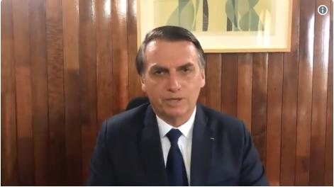 Imagem Bolsonaro recebe presidentes do Legislativo e Judiciário no Alvorada