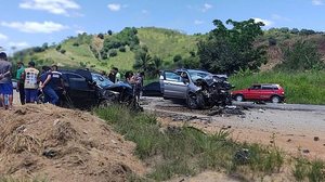 Grave acidente envolveu dois veículos de passeio em Joaquim Gomes | Luzamir Carneiro/JG Notícias