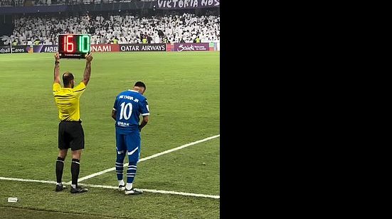 Neymar volta após 369 dias com vitória do Al-Hilal em jogo maluco de 9 gols | Reprodução / Al-Hilal