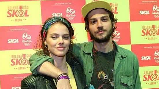 Chay Suede e Laura Neiva terminaram o noivado | Divulgação