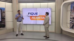 Prefeito Rui Palmeira e o apresentador Wilson Júnior no programa Fique Alerta, da TV Pajuçara | Eberth Lins / TNH1