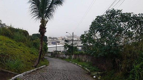 O bairro de Serraria, em Maceió, registrou neblina, nesta manhã | Cortesia ao TNH1