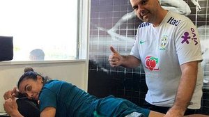 Melhor do mundo vem recebendo cuidados na fisioterapia | Divulgação/CBF