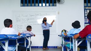 Imagem Educação de Maceió publica edital com cargos e salários de seleção para 576 vagas