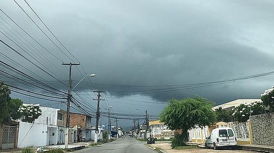 Imagem Previsão é de pancadas de chuva intercaladas com tempo seco em Maceió