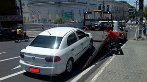 Imagem Fiscalização combate transporte clandestino e veículos irregulares