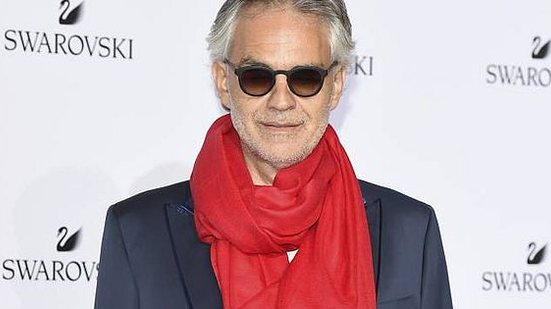 Andrea Bocelli durante o evento 'Swarovski Crystal Wonderland Party' em Milão, Itália | Stefania M. D'Alessandro/Getty Images