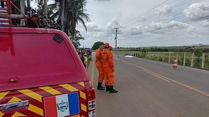 Jovem voltava do trabalho quando caiu do caminhão e morreu | Foto: Já é Notícia