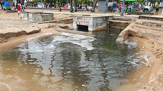 Imagem BRK Ambiental contradiz Prefeitura de Maceió sobre transbordamento de esgoto em praia