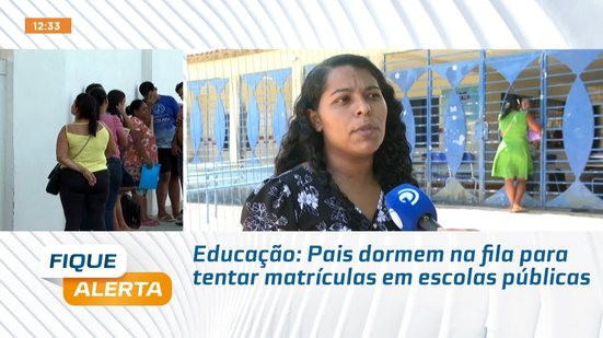 Educação: Pais dormem na fila para tentar matrículas em escolas públicas