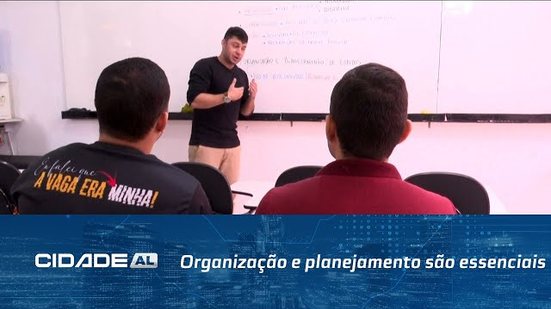 Para passar no concurso público, organização e planejamento são essenciais