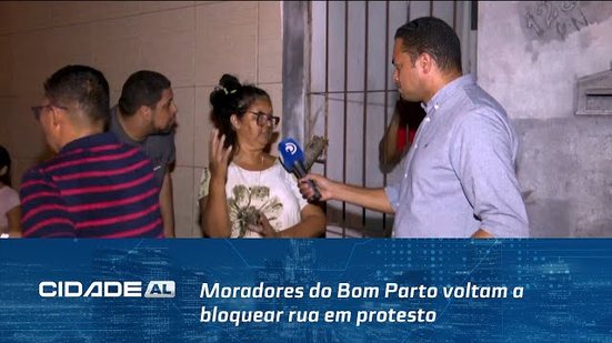 Falta de Água: Moradores do Bom Parto voltam a bloquear rua em protesto