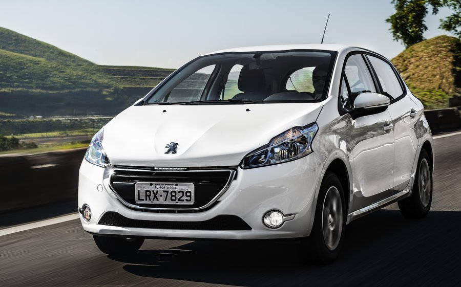 Peugeot-208-Active-Pack-2016-5