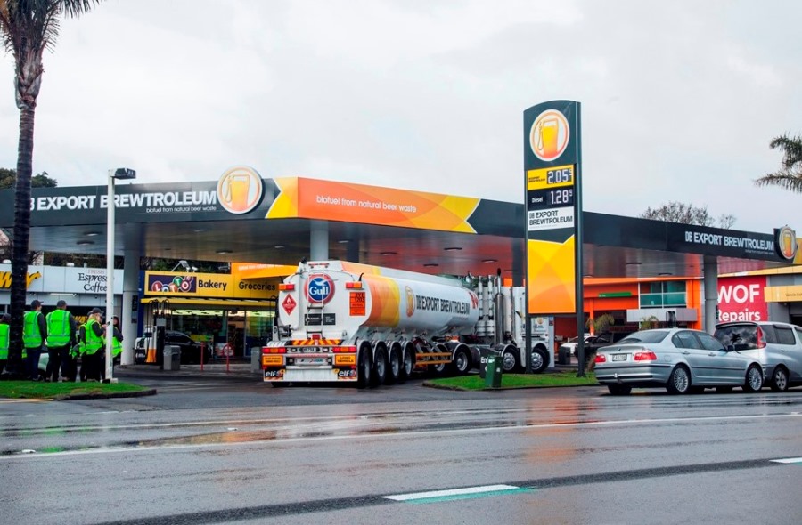 Combustível à base de cerveja é vendido em postos na Nova Zelândia | Foto: google