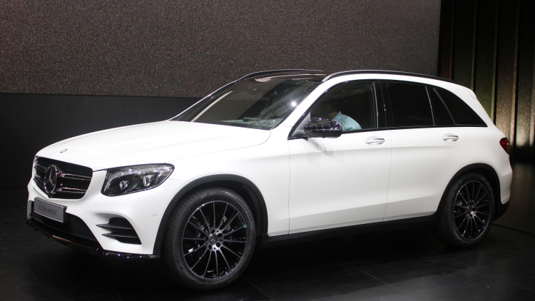 2016-mercedes-glc-250d-003-1