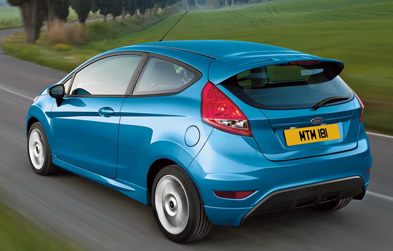 ford-fiesta-zetec-s-2