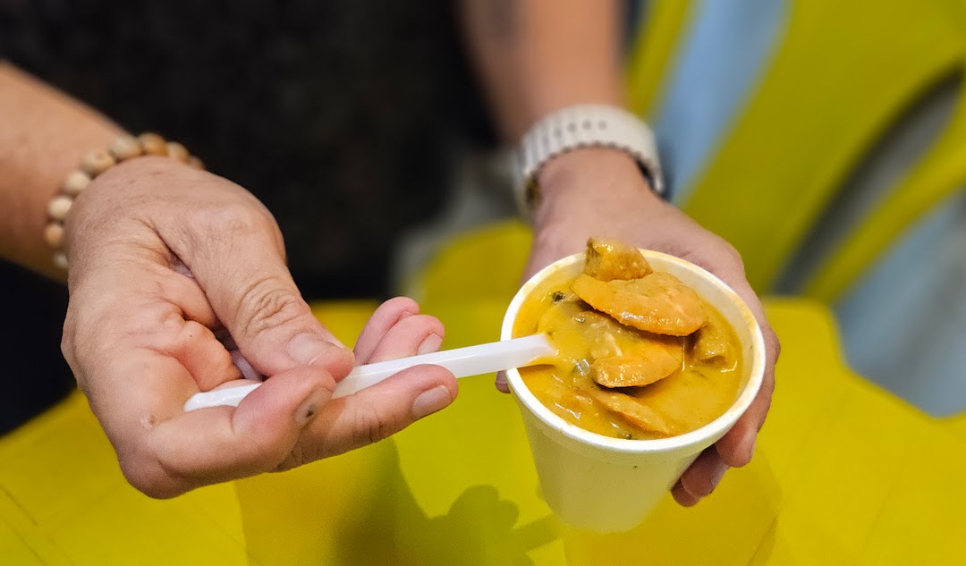  Camarão manda bem no caldinho da Baianíssima Caldos e Sopas