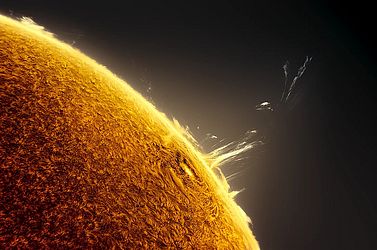 Fotografia do Sol tirada em timelapse de 27 minutos - Astronomy Photographer of the Year — Foto Miguel Claro