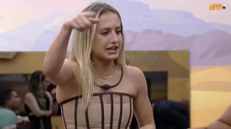 BBB 23: Bruna Griphao n&amp;atilde;o aprova discurso de Domitila - Reprodu&amp;ccedil;&amp;atilde;o/Globoplay - Reprodu&amp;ccedil;&amp;atilde;o/Globoplay