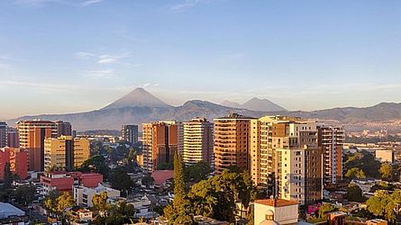 Cidade da Guatemala, Guatemala- A capital da Guatemala afugenta os visitantes pelo alto índice de criminalidade e por sua urbanização feia e desorganizada